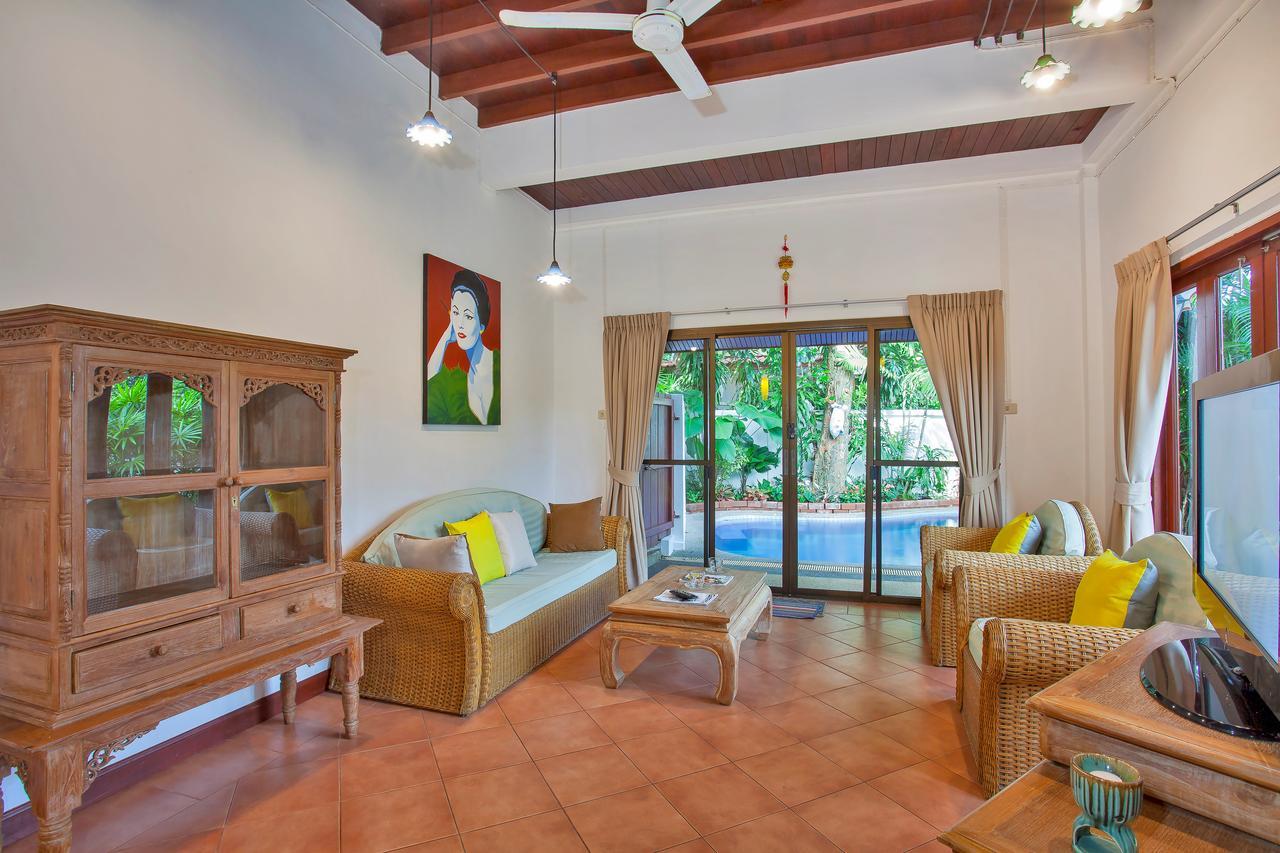 Traditional Thai Villa Nikkie In Tropical Nature, 4Br & Pool, Near Rawai Beach Nai Harn 외부 사진